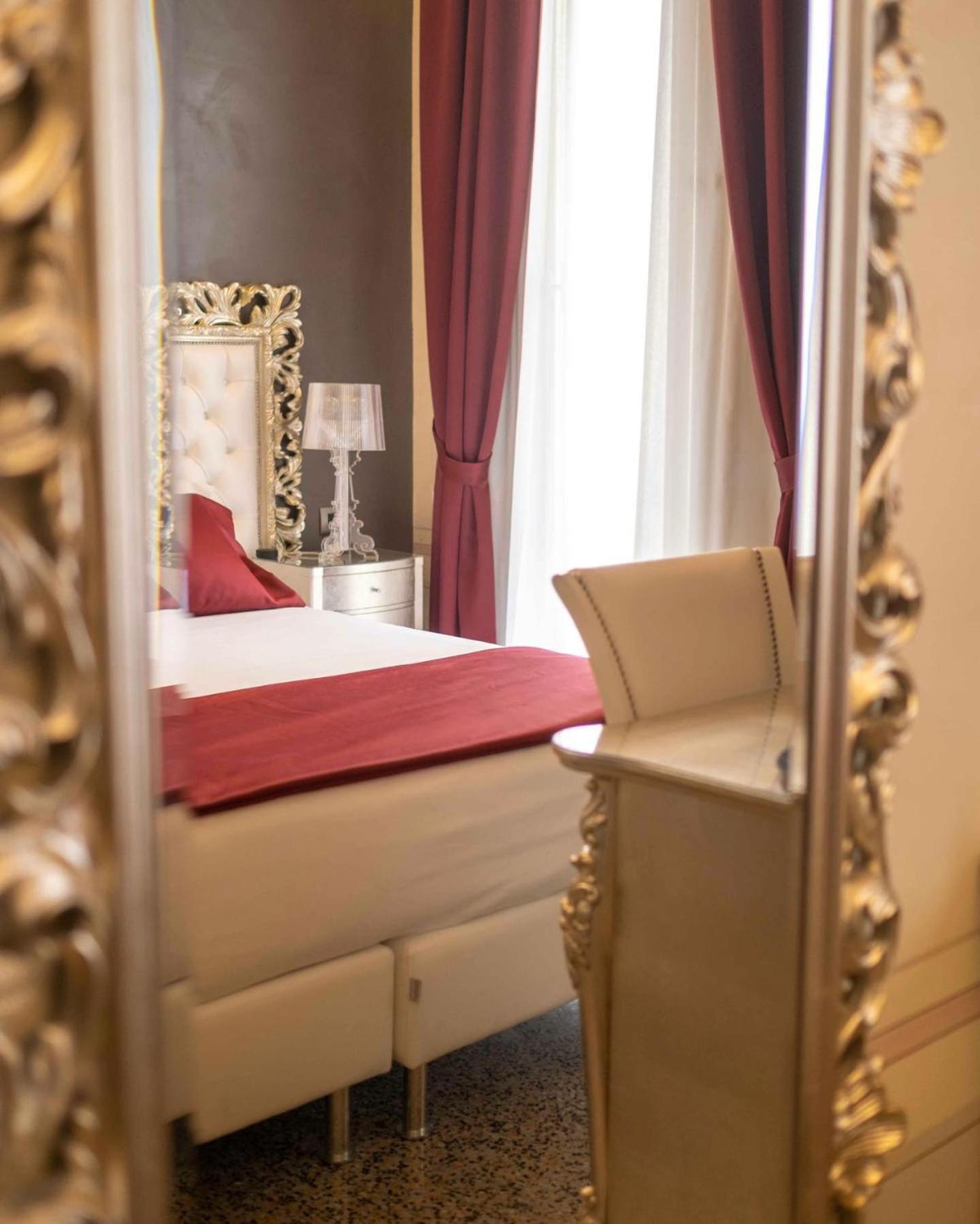 Luxury Liberty House Hotel Alghero Quarto foto